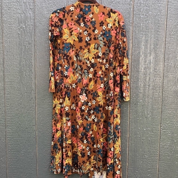 LuLuRoe floral duster size XS EUC - Picture 2 of 7